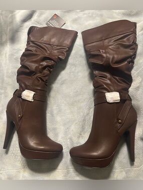 Guess Brown Slouchy Knee-High Platform Heel Boots - 6.5M - NIB